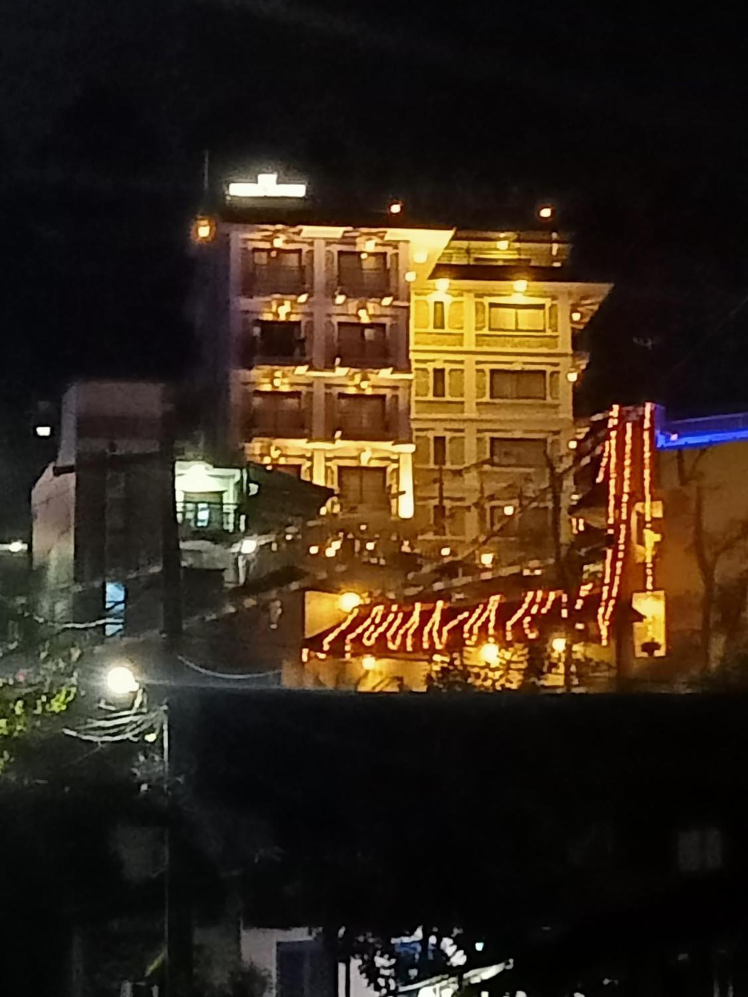 Hotel Kings Pokhara Exterior foto